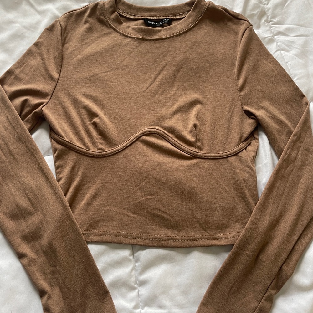 Long sleeve brown shirt